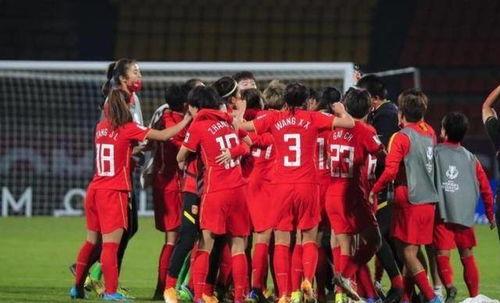 网红爆料男足是谁呀视频,网红爆料引发热议，男足神秘人物身份曝光